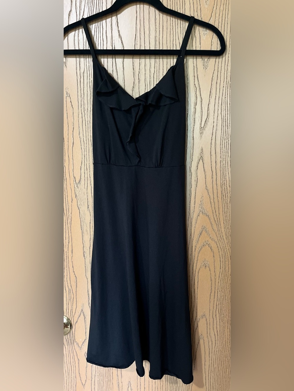 XS Patagonia Black Organic Cotton Dress Ruffle Neckline *Flaw*